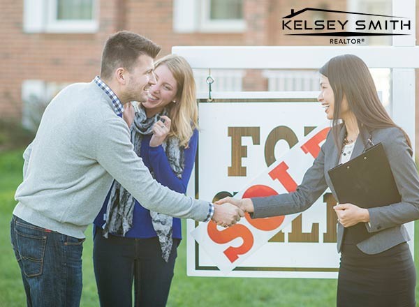 How Do Regina Real Estate Agents Assist Home Buyers?